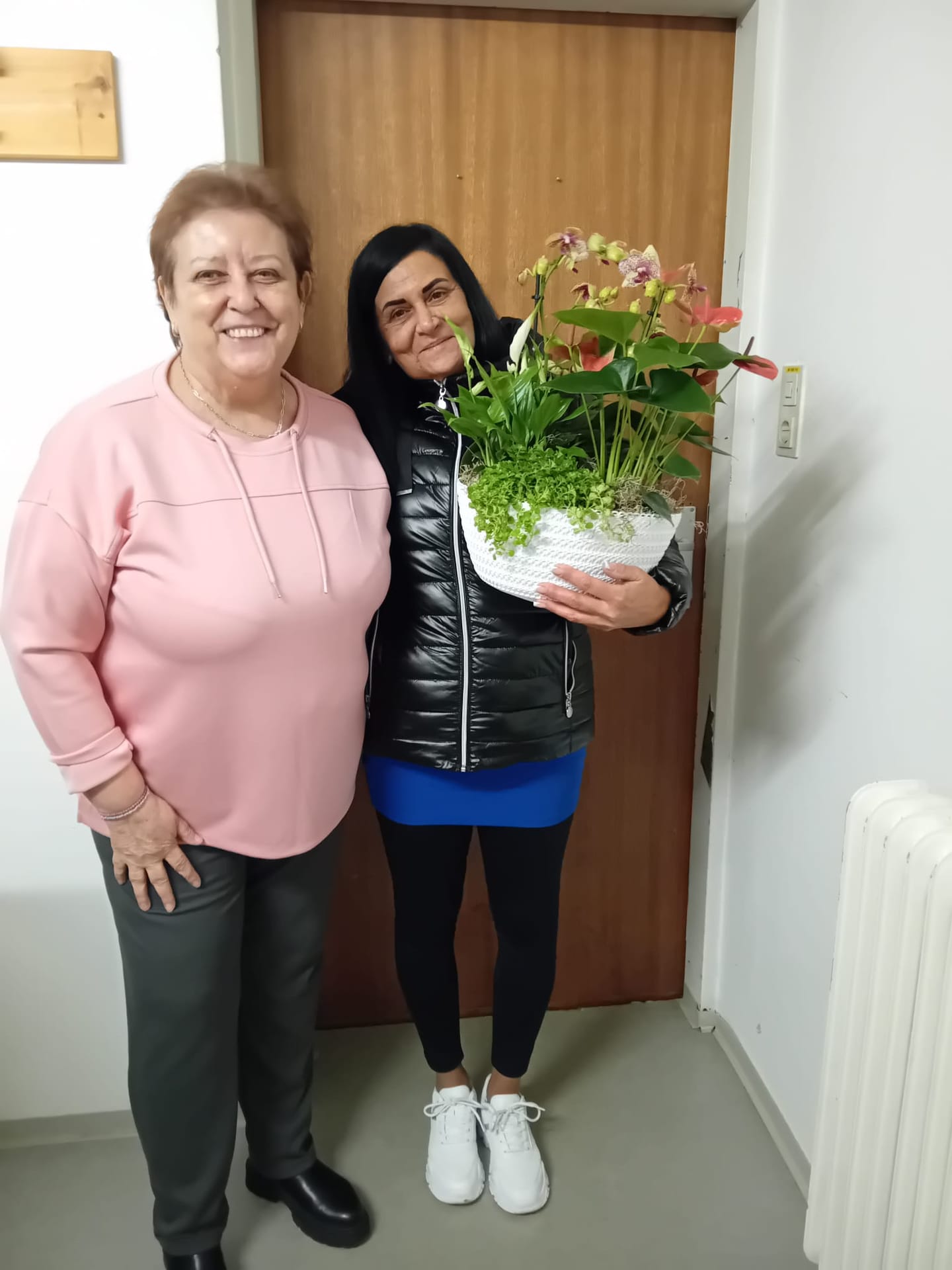 5 Jahre Elefantenstarke Zusammenarbeit - Tamasne Szmerha