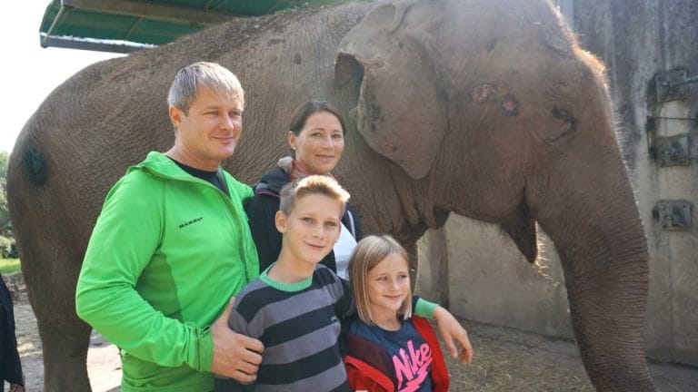 Michael, Sandra, Marc und Pia Huemer mit Bimbi
